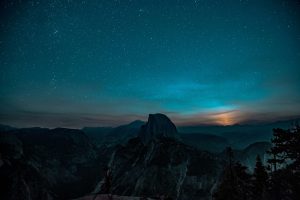 Sinai and Calvary: The Riven Rock of Law and Grace