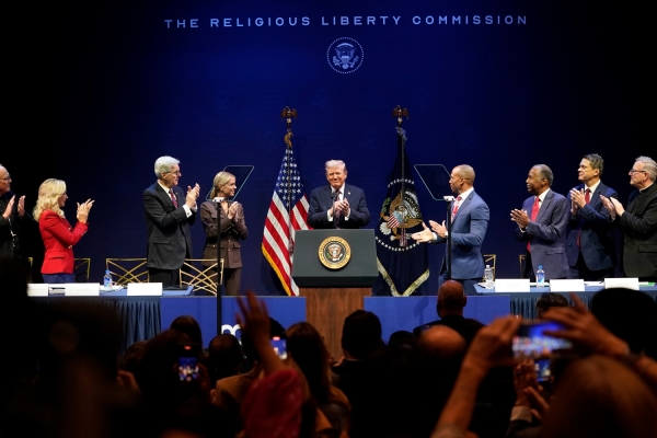 WHAT IS CHRISTIAN PATRIOTISM IN AMERICA?